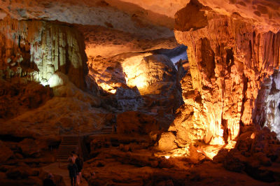 Surprise Cave Sung Sot Cave