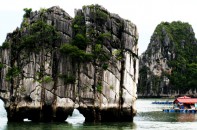 Dinh Huong islet - Halong Bay