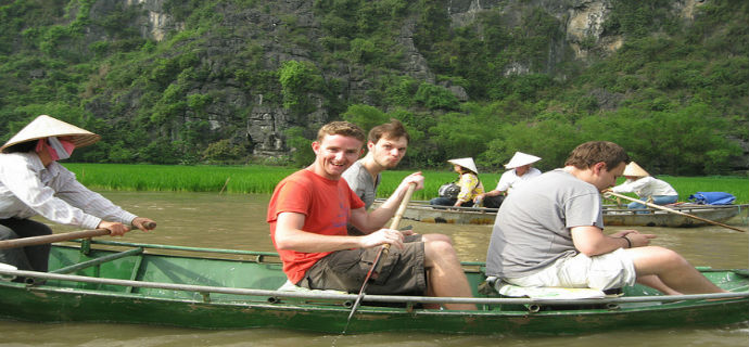 Hoa Lu - Tam Coc